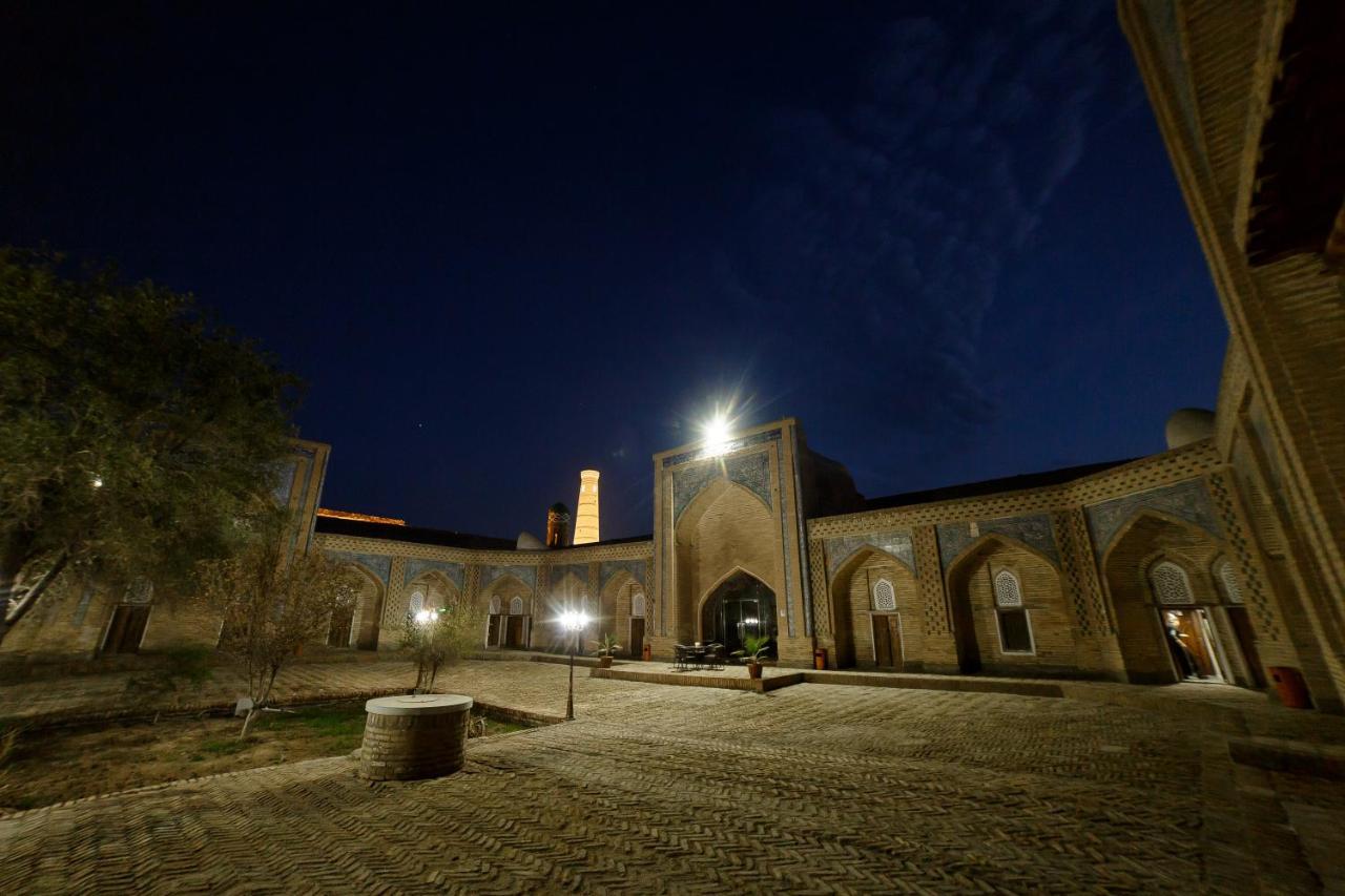Feruzkhan Hotel - Madrassah Mohammed Rakhim Khan 1871 Хива Екстериор снимка