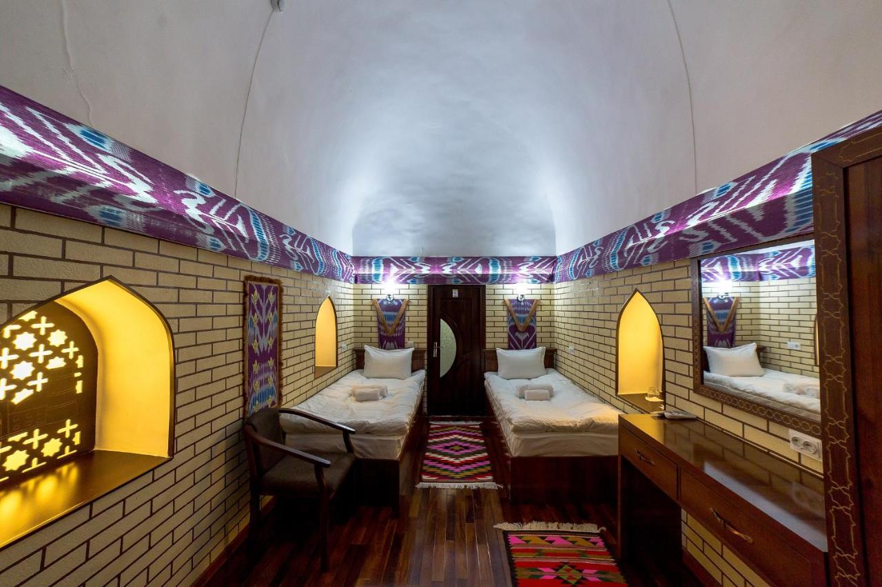 Feruzkhan Hotel - Madrassah Mohammed Rakhim Khan 1871 Хива Екстериор снимка