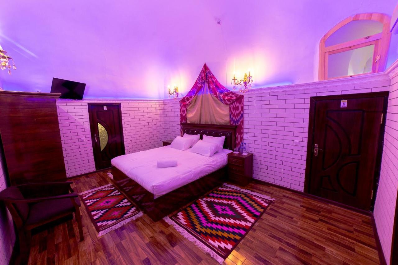 Feruzkhan Hotel - Madrassah Mohammed Rakhim Khan 1871 Хива Екстериор снимка